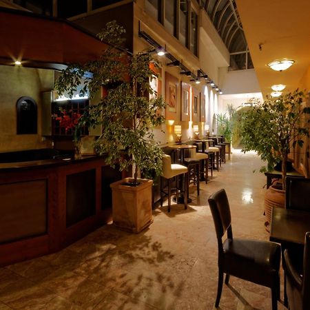 Enjoy Inn بلزن المظهر الخارجي الصورة