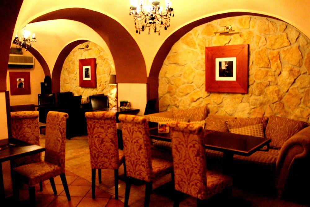 Enjoy Inn بلزن المظهر الخارجي الصورة