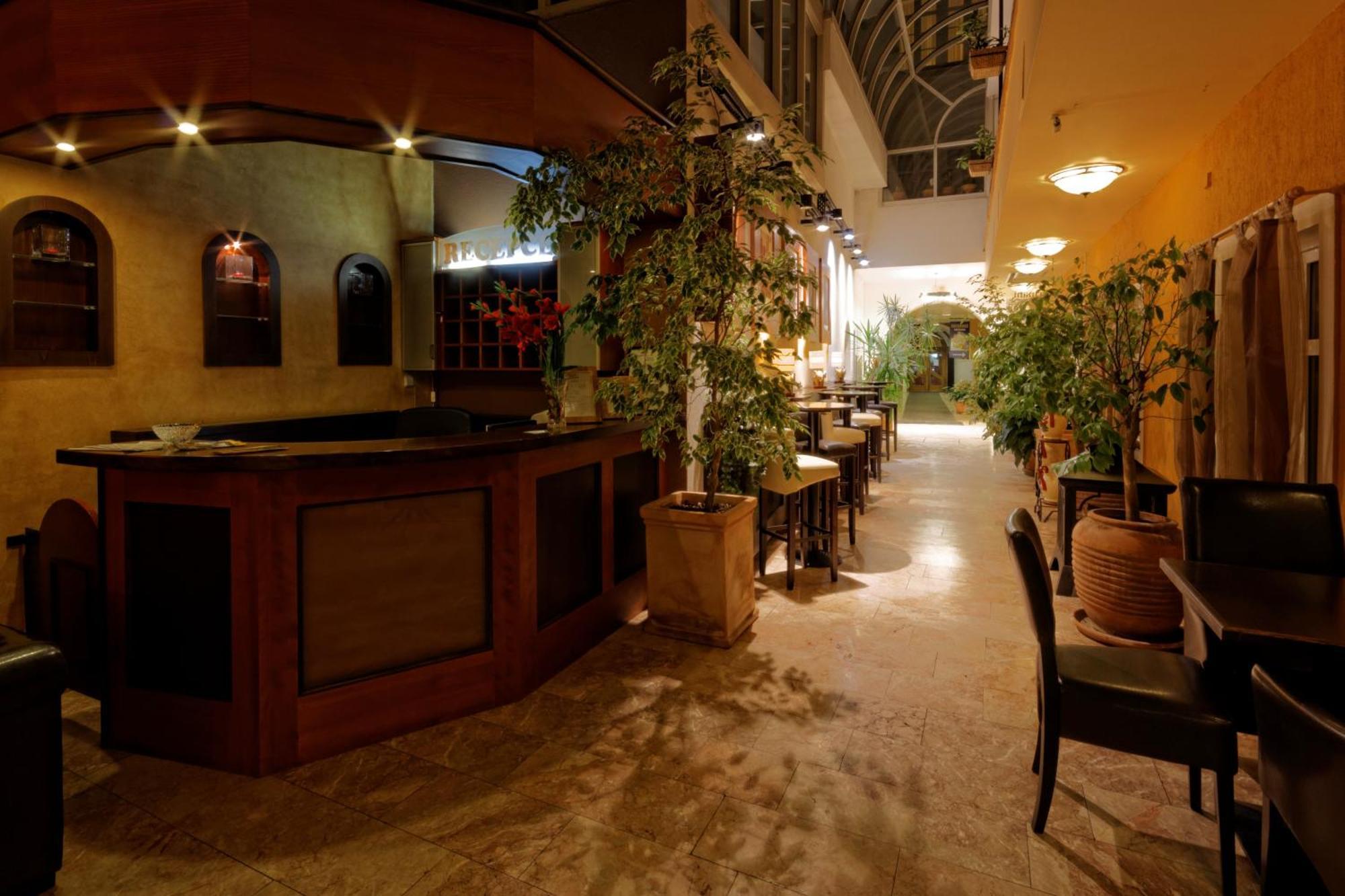 Enjoy Inn بلزن المظهر الخارجي الصورة