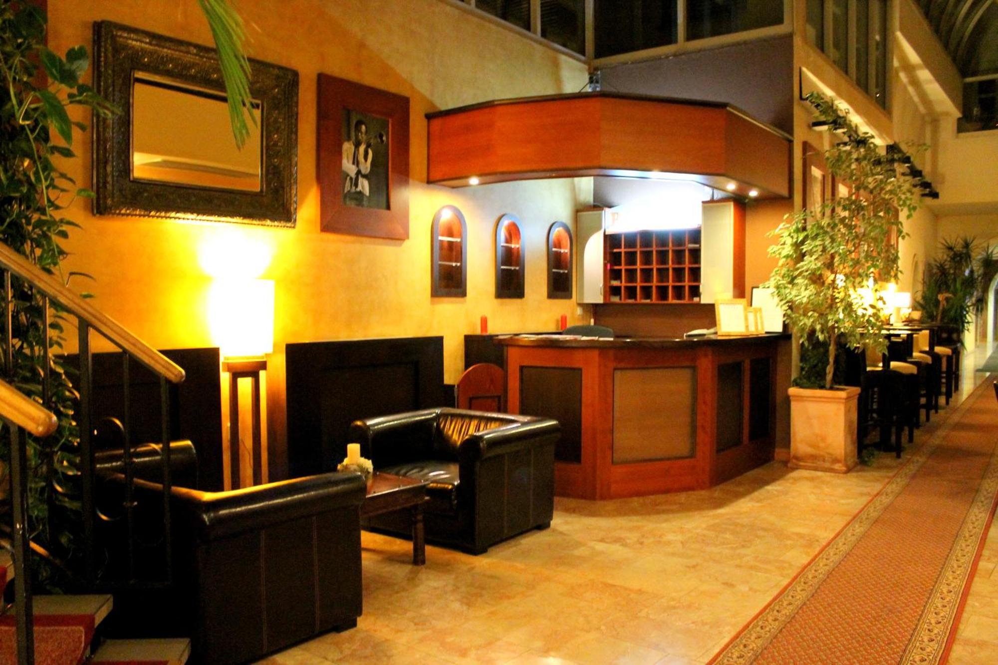 Enjoy Inn بلزن المظهر الخارجي الصورة
