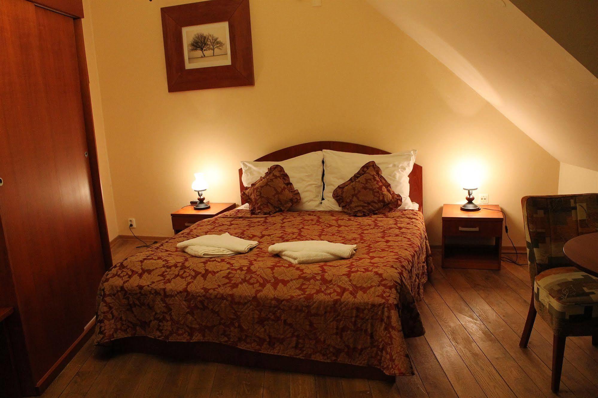 Enjoy Inn بلزن المظهر الخارجي الصورة